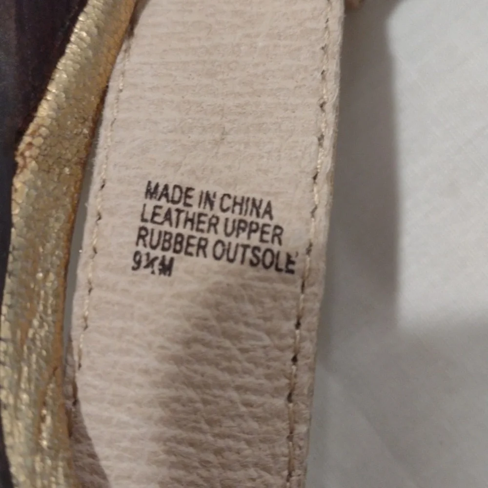Michael Kors Sandals Juniper T-Strap Thong Braided Woven Leather Gold Size 9.5